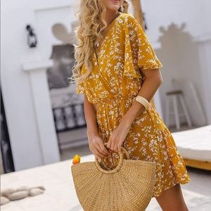 FLORAL SHORT SLEEVE DRESS FROM ROMWE